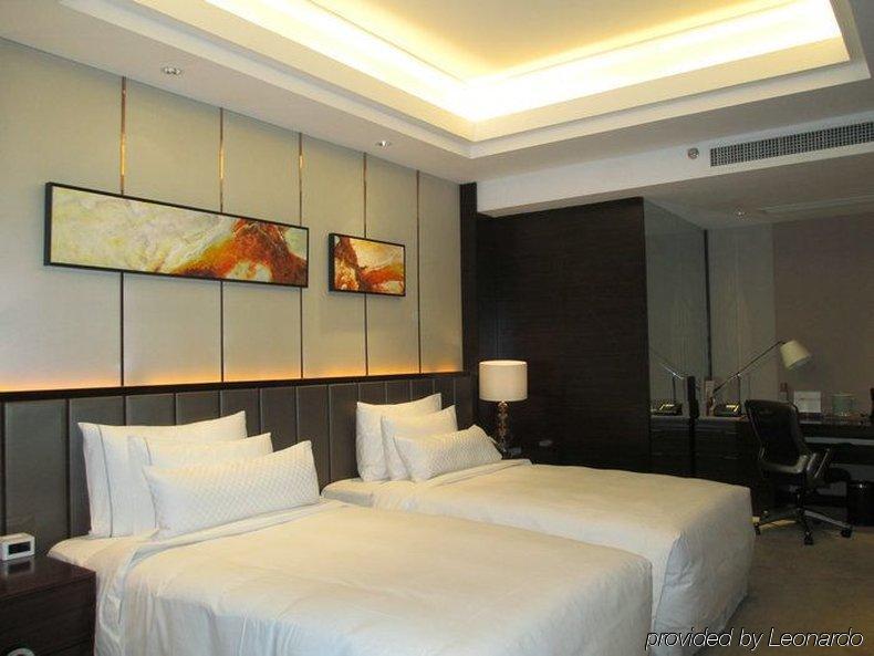 Riviera Hotel Ningbo Esterno foto